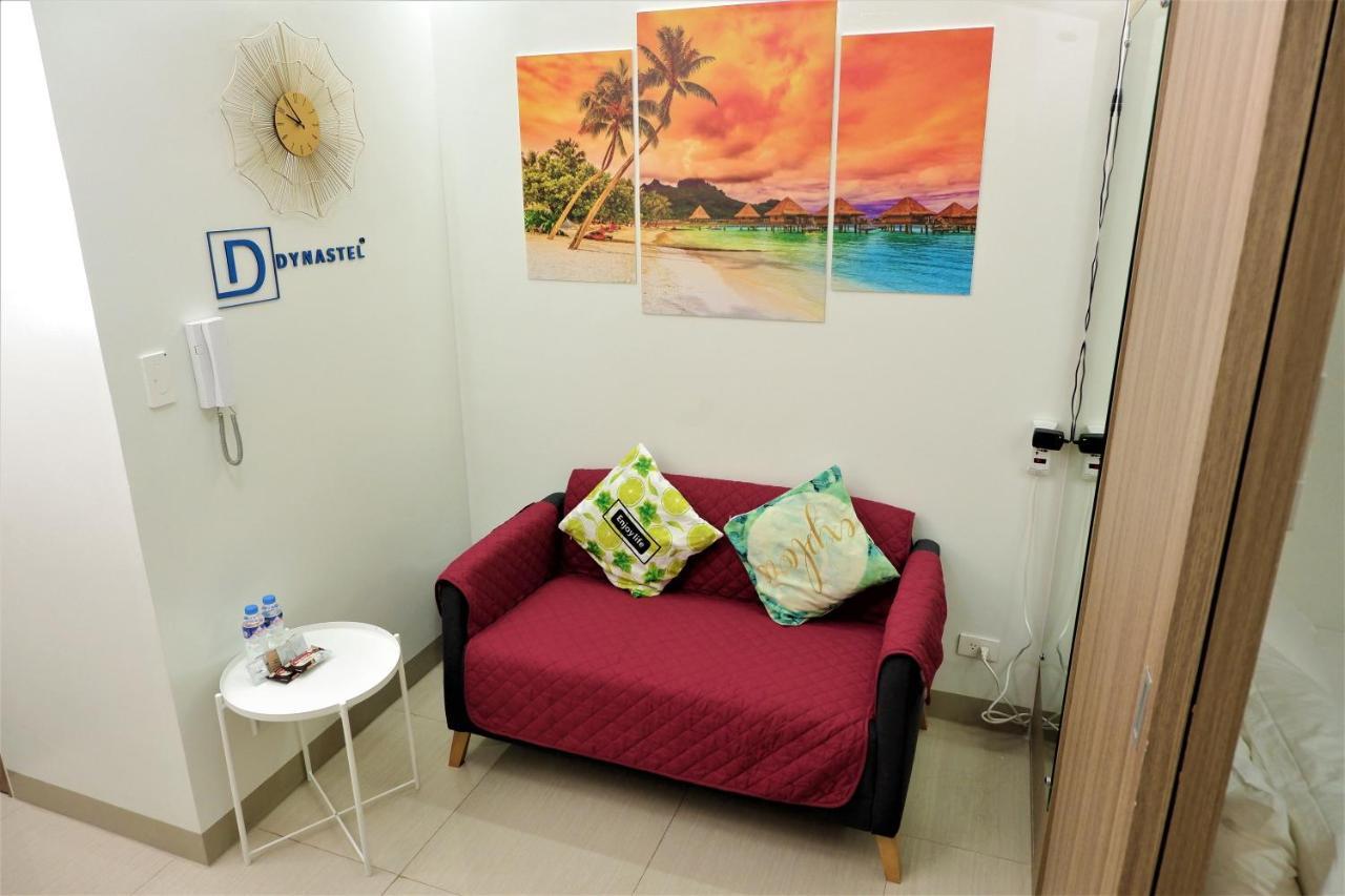 Shore Residences Moa Dynastel Staycation Пасай Екстериор снимка