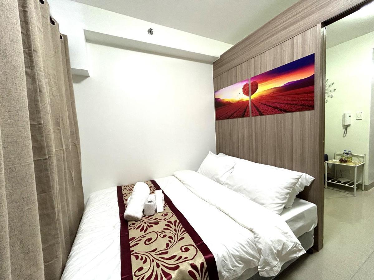Shore Residences Moa Dynastel Staycation Пасай Екстериор снимка